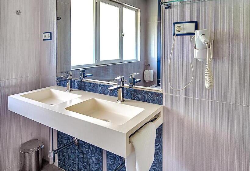 Полулюкс, Hostal Real Aranjuez