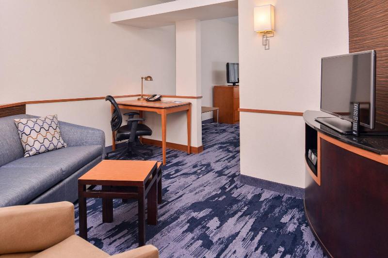 Студия Стандарт, Fairfield Inn & Suites Raleighdurham Airport/brier Creek