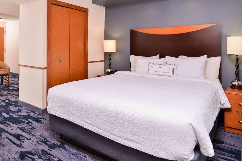 Стандартный Номер Кровать Кинг, Fairfield Inn & Suites Raleighdurham Airport/brier Creek
