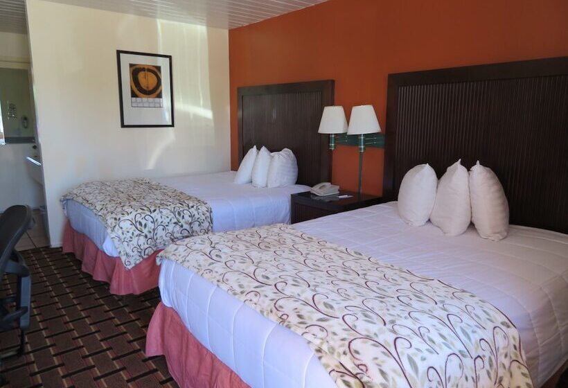 Номер Стандарт, Royal Crest Motel
