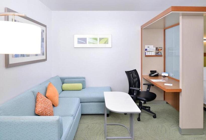 스탠다드 스튜디오, Springhill Suites Kingman Route 66