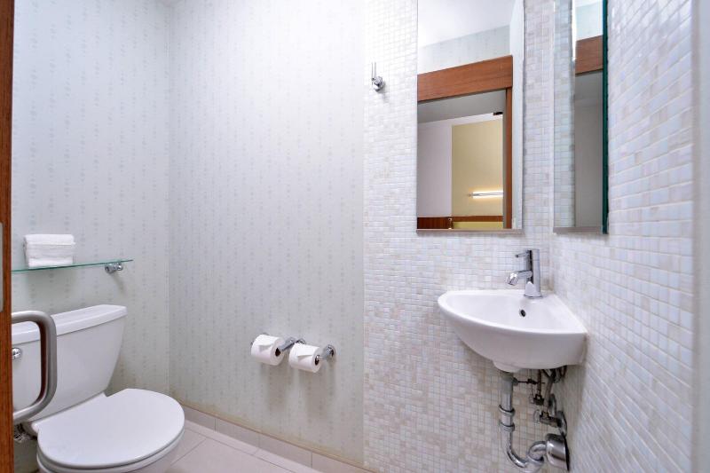 스탠다드 스튜디오 킹침대, Springhill Suites Kingman Route 66