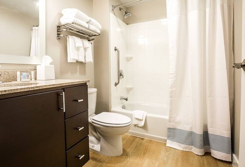 سوئیت خانواده 2 خوابه, Towneplace Suites By Marriott Gilford