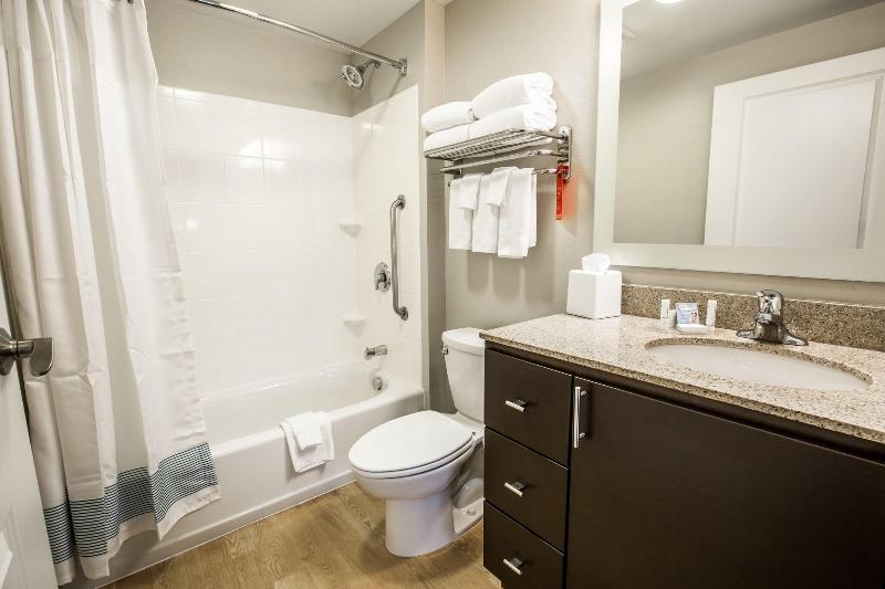 استودیوی استاندارد با تخت دو نفره بزرگ, Towneplace Suites By Marriott Gilford