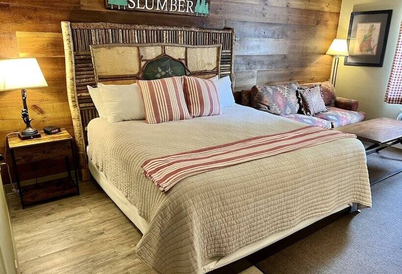 Номер Стандарт, The Common Man Inn & Spa