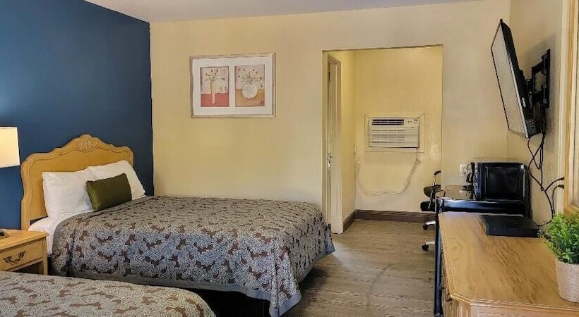 Номер Стандарт 2 Двуспальные Кровати, Lakeview Inn Lucerne