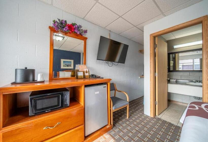 Номер Стандарт 2 Двуспальные Кровати, Sleep Ees Inn, Saginaw & Shields