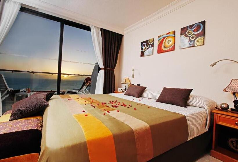 Апартаменты 2 Спальни Вид на Море, Royal Sun Resort