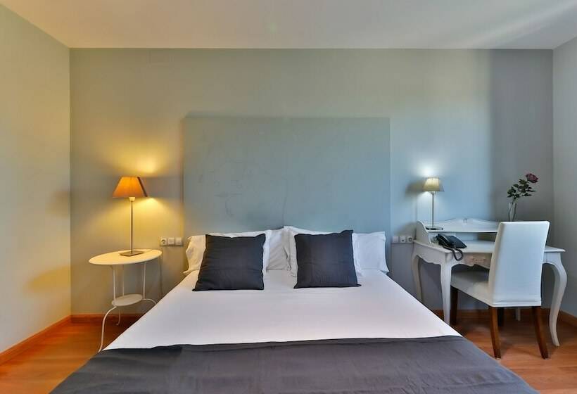 اتاق استاندارد, Santana Hotel Restaurante