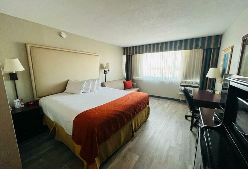 Quarto Estandar Cama King para Deficientes Físicos, Baymont By Wyndham Keokuk