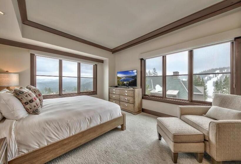 带1个卧室的公寓, Constellation Residences