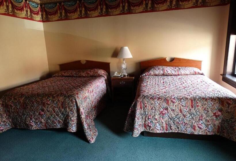Номер Стандарт 2 Двуспальные Кровати, Historic Iron Horse Inn   Deadwood