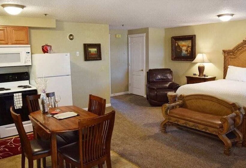 Люкс, Silverton Inn & Suites