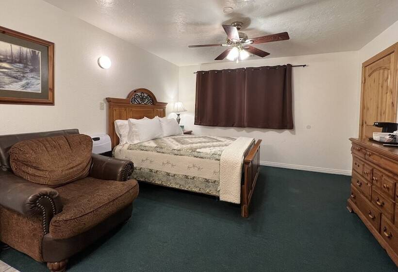 Номер Deluxe, The Snuggle Inn