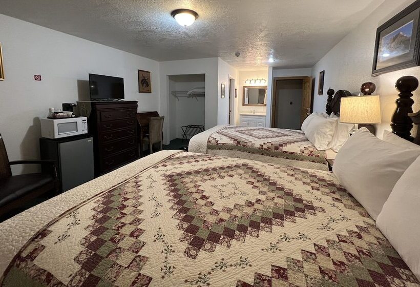 Номер Deluxe, The Snuggle Inn