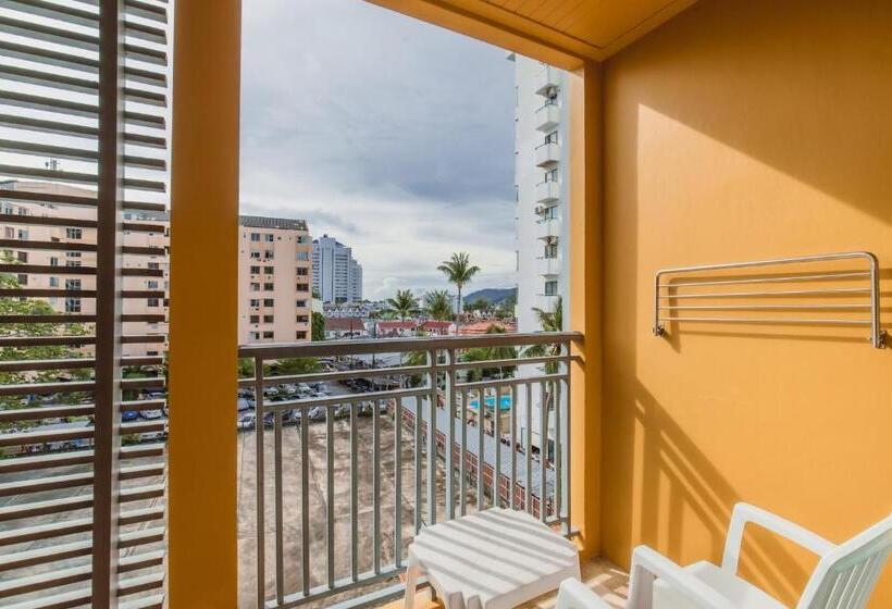 디럭스 스위트, Elite Suites Patong