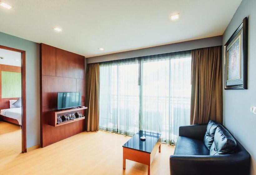 2 Bedroom Suite Pool View, Elite Suites Patong