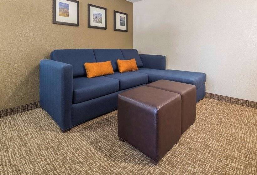Люкс, Comfort Suites El Paso Airport