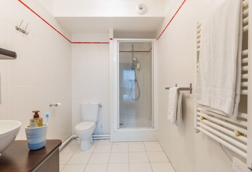 Студия Стандарт, Zenitude Hôtel Résidences Magny Les Hameaux