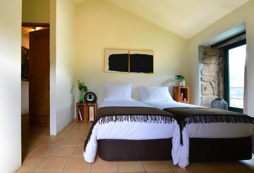 Апартаменты 1 Спальня, Casas De Pousadouro