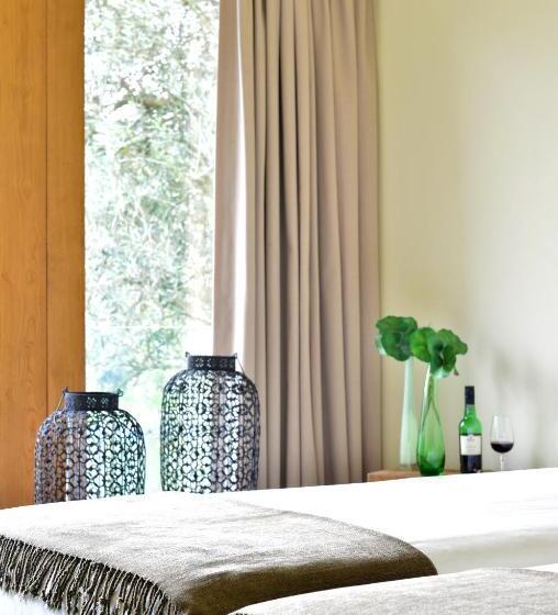 شقة 3 غرف, Casas De Pousadouro