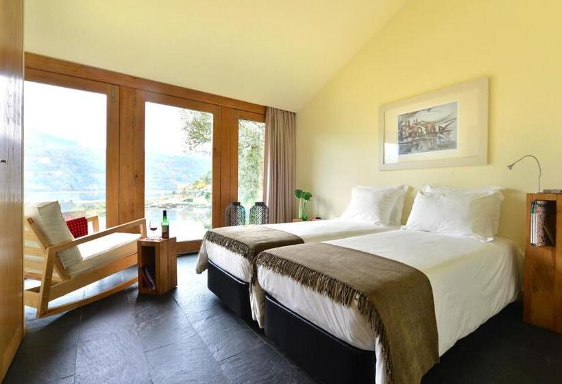 Апартаменты 3 Спальни, Casas De Pousadouro