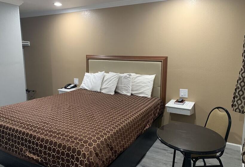 Стандартный Номер Кровать Кинг, Colusa Motel