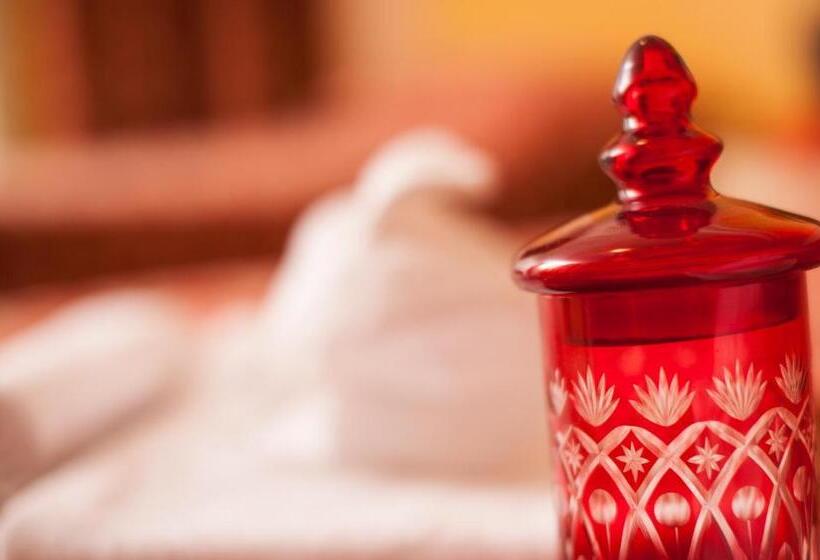 اتاق استاندارد چهارنفره با بالکن, Bahama