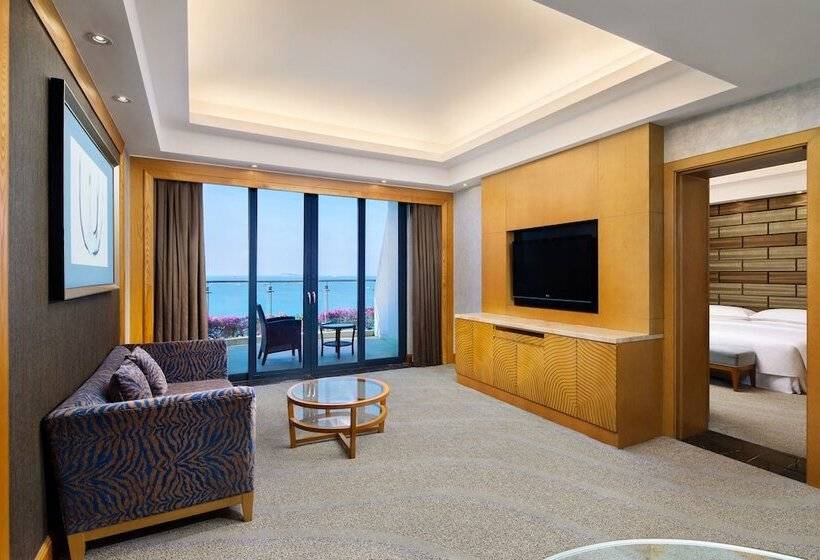 Люкс Классика, Four Points By Sheraton Hainan, Sanya