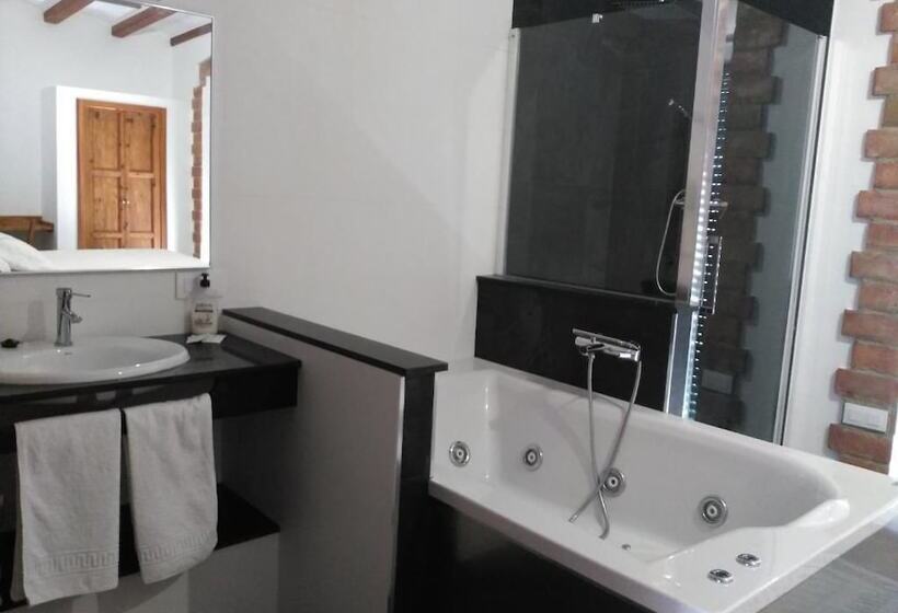 اتاق سوپریور, Nou Casablanca