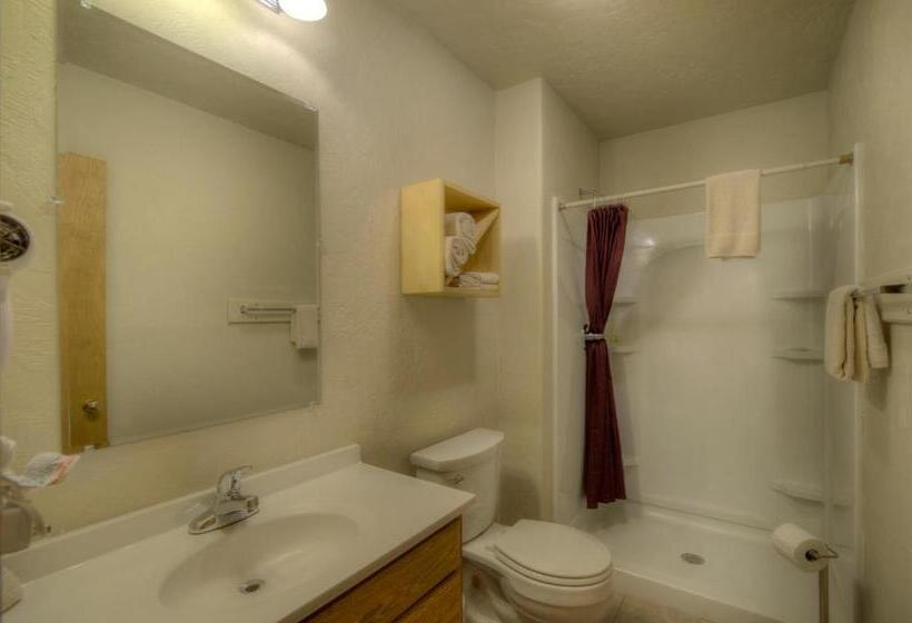 Апартаменты 4 Спальни, Powder House Lodge