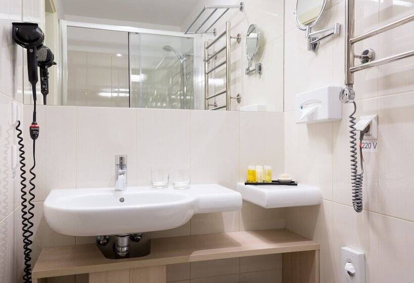 اتاق استاندارد با چشم‌انداز پارک, Radisson Hotel Old Town Riga