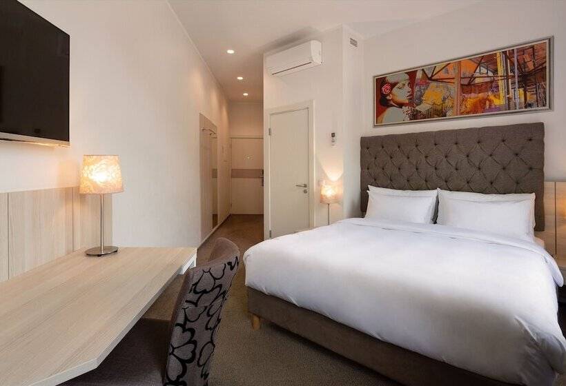 اتاق استاندارد با چشم‌انداز پارک, Radisson Hotel Old Town Riga