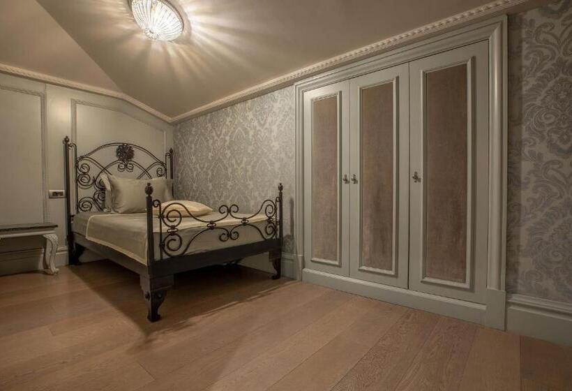 Family Suite, Mfb Tarabya