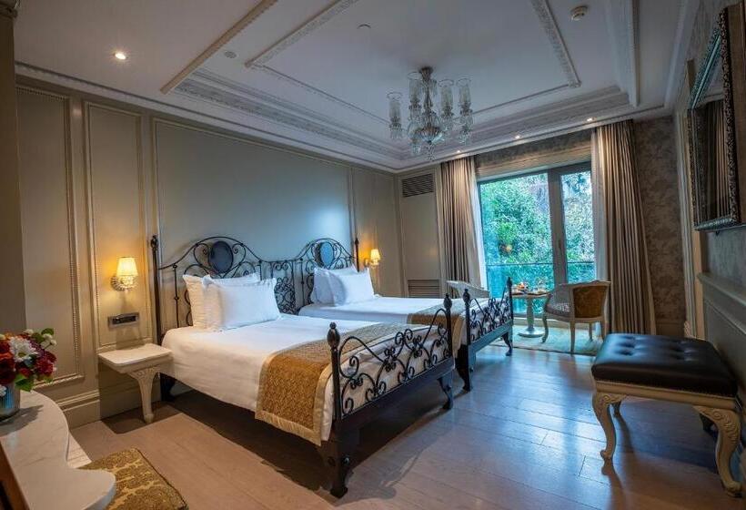 Superior Room, Mfb Tarabya