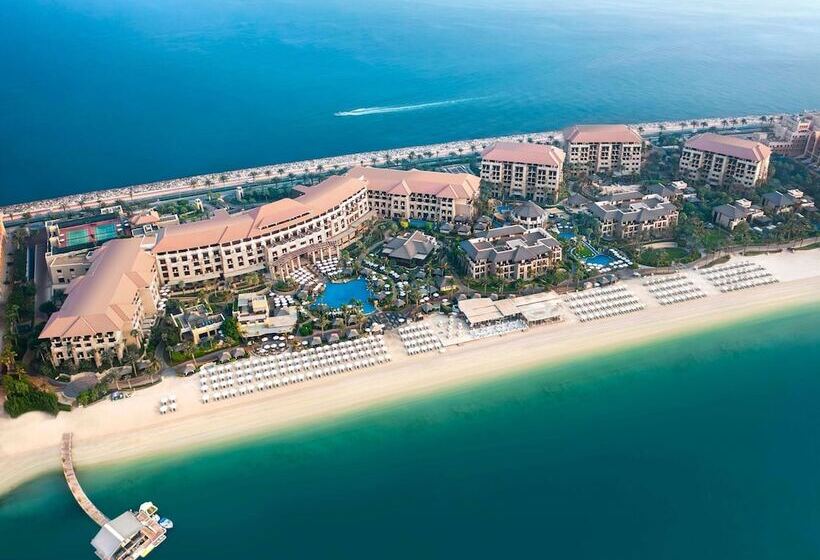 Номер Deluxe с Видом, Sofitel Dubai The Palm Resort & Spa
