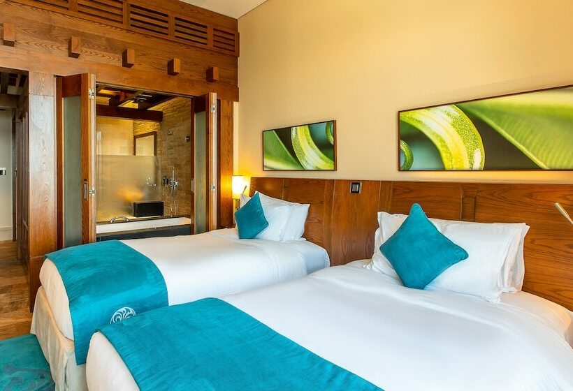 Номер Deluxe с Видом, Sofitel Dubai The Palm Resort & Spa