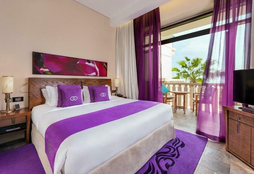 Полулюкс, Sofitel Dubai The Palm Resort & Spa