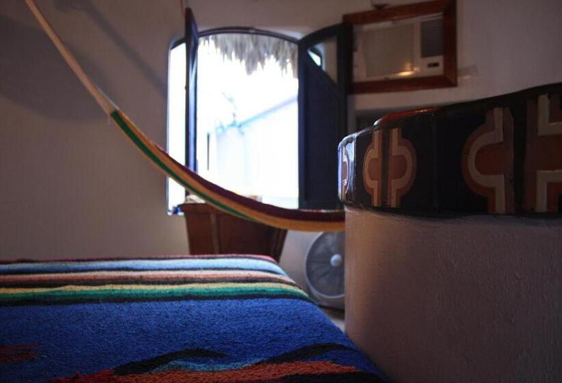 Bungalow Standard, Amaranto Bed And Breakfast