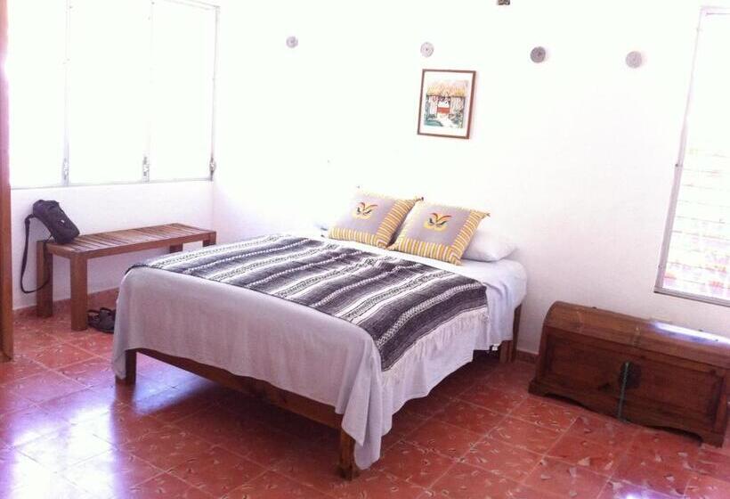 Willa 3 Sypialnie, Amaranto Bed And Breakfast