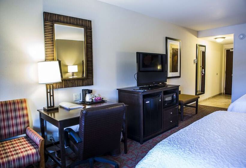 Номер Стандарт 2 Двуспальные Кровати, Hampton Inn & Suites Lake Placid