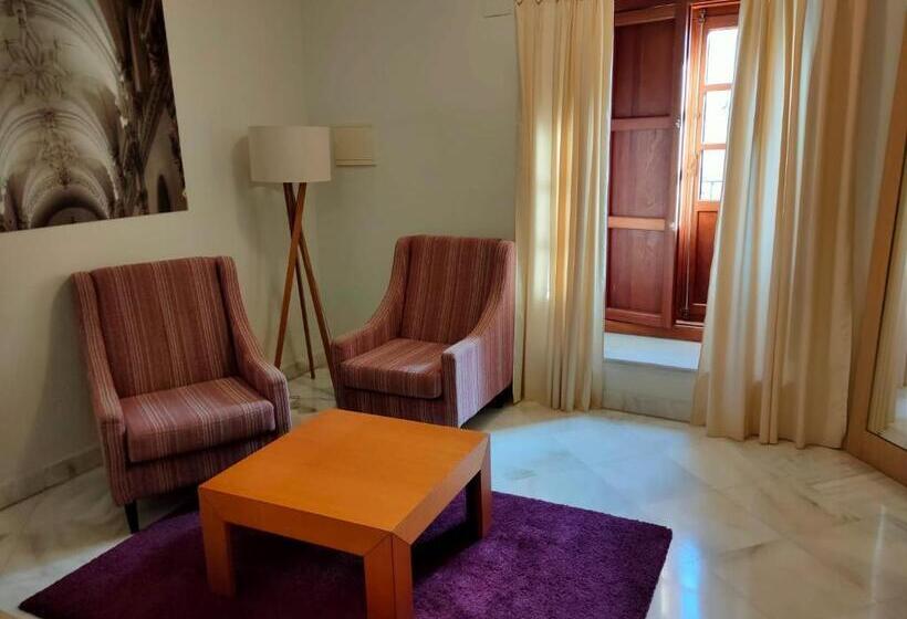 سوییت جونیور, Boutique Convento Cádiz