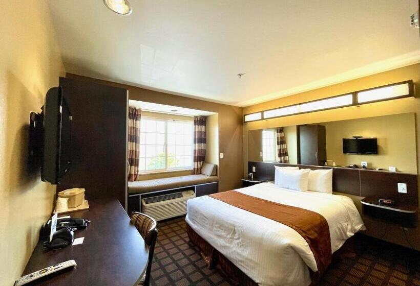 Номер Стандарт, Microtel Inn & Suites By Wyndham Wheeler Ridge