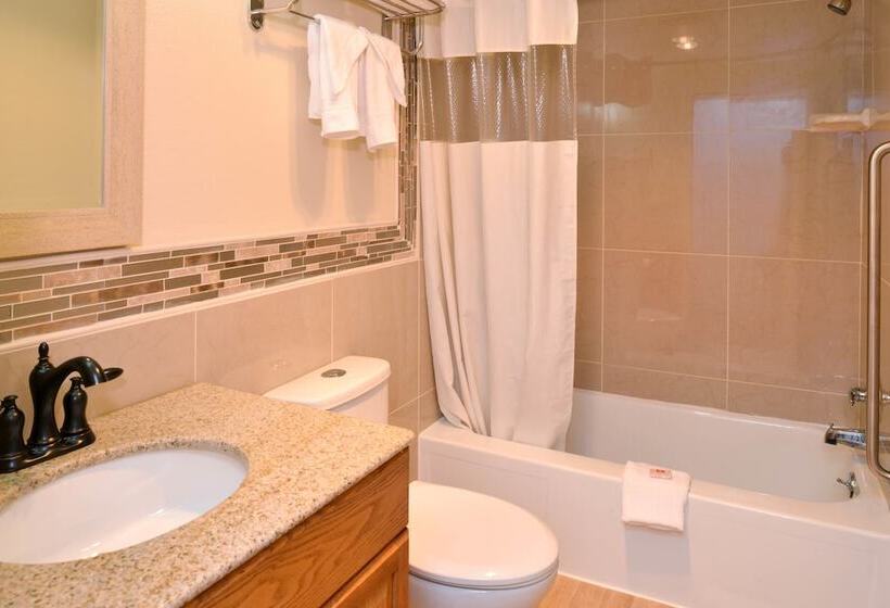 اتاق استاندارد, Red Carpet Inn Ronks