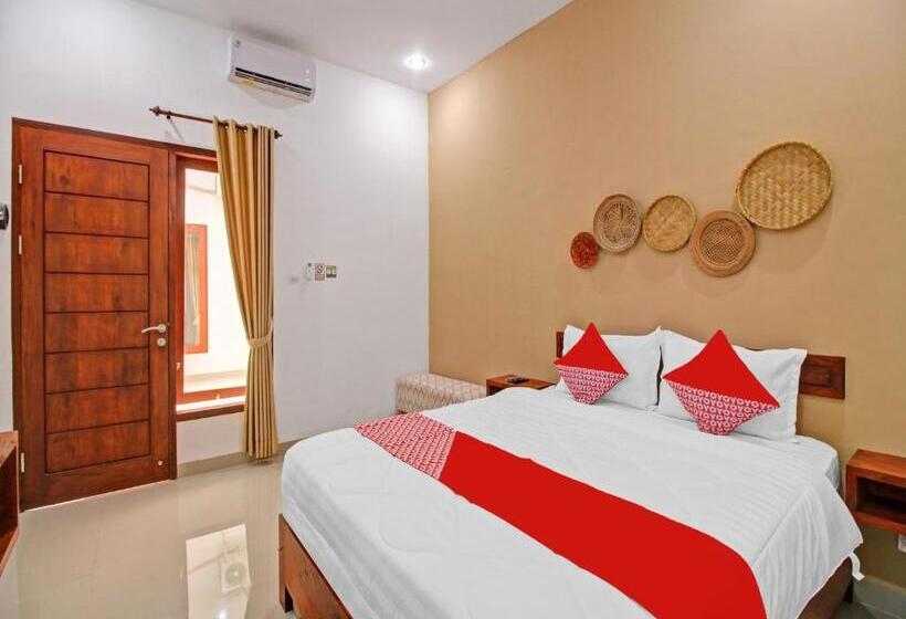 اتاق لوکس با تخت بزرگ, Oyo 90820 Madania Guesthouse