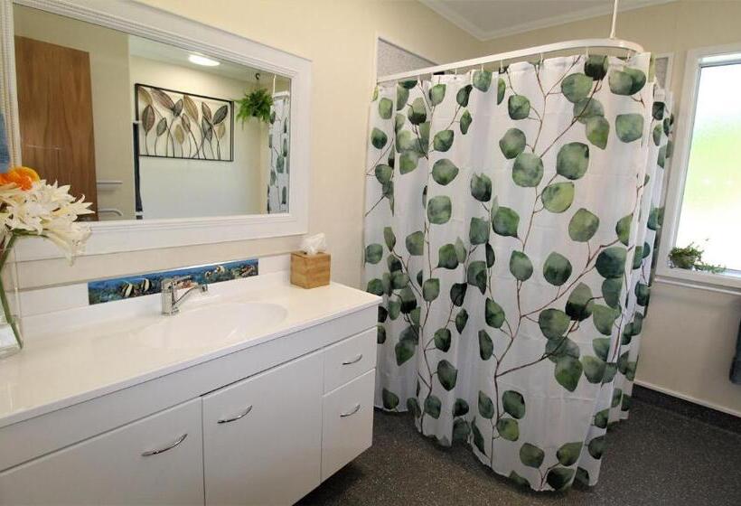 Номер Deluxe Вид на Сад, Labyrinth Gardens Guest House