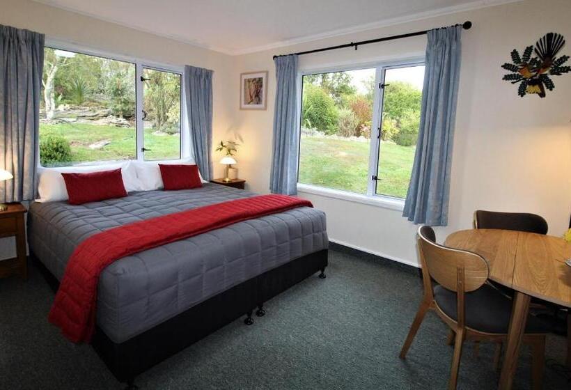 Номер Deluxe Вид на Сад, Labyrinth Gardens Guest House