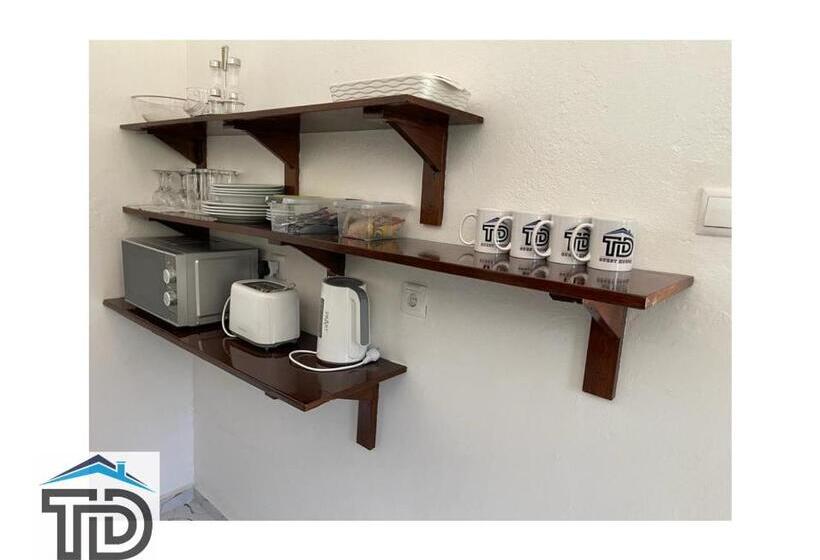بانگلوی استاندارد, Td Guest House 5 Lite