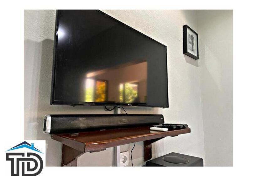بانگلوی استاندارد, Td Guest House 5 Lite