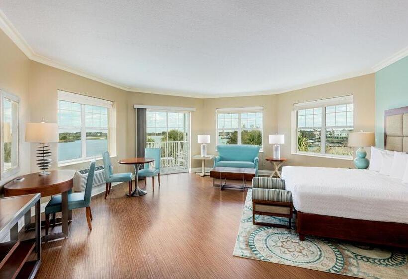 이그제큐티브 스위트, The Waterfront Inn
